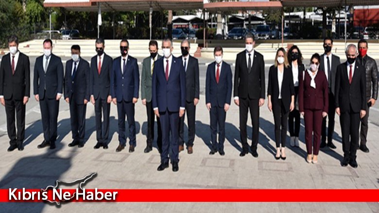 Öğretmenler Günü törenlerle kutlanıyor