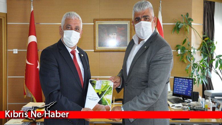 Yerel Yönetimler Raporu 2019 Özçınar’a sunuldu