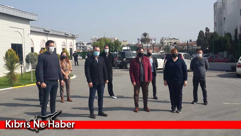 Sendikalar istihdam edilen 43 hemşireye ek olarak 156 hemşirenin istihdamını talep ediyor