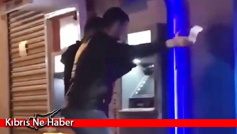 Akılalmaz olay... Çaldıkları parayı ATM'den halayla çektiler