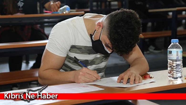 GAÜ 2021 burs sıralama sınavının ilk oturumu yapıldı