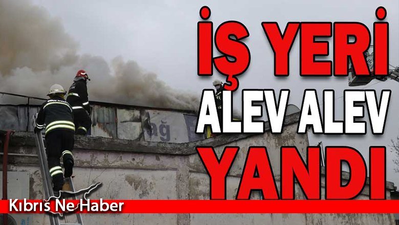 Lefkoşa’da korkutan yangın! Çatıdaki depo yandı!