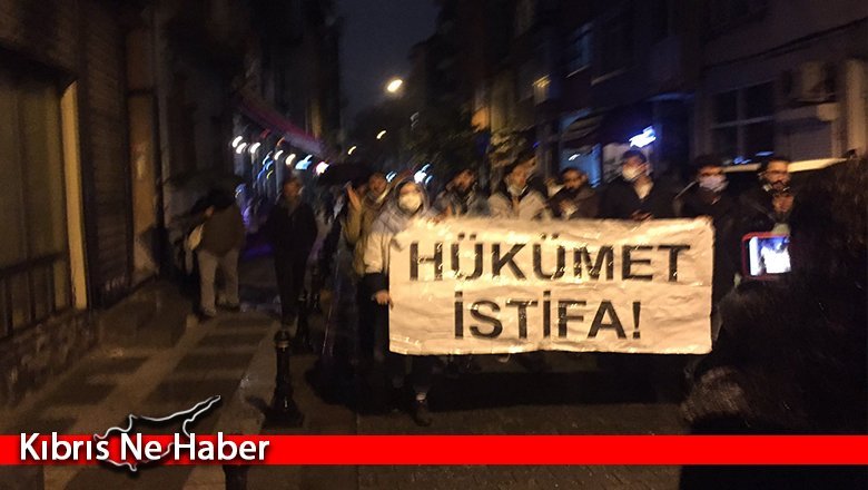 İstanbul ve Ankara’da “AKP istifa” sloganları