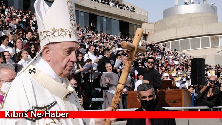 Papa Francis, GSP Stadyumu'nda ayin gerçekleştirdi
