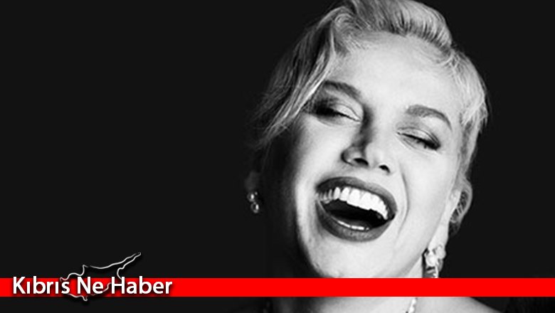 “Sezen Aksu asla yalnız yürümeyecek ve bizler bir kişi dahi eksilmeyeceğiz!”