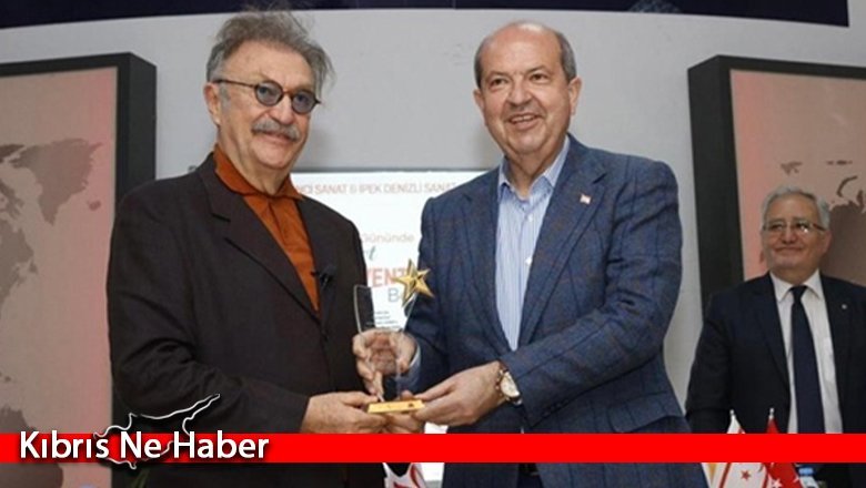 Tatar, Dünya Tiyatro Günü Nedeniyle Gerçekleştirilen Ödül Törenine Katıldı