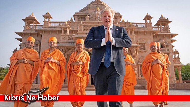 Johnson, Rus helikopterine binmeyi reddetti