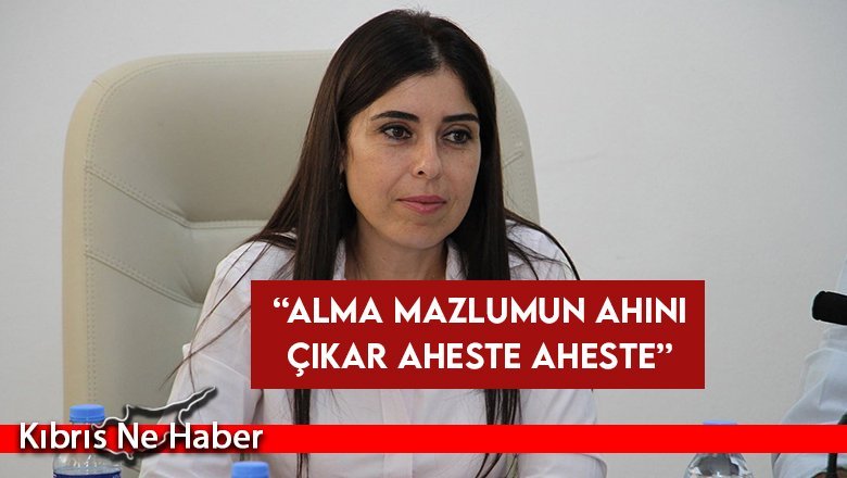 İzlem Gürçağ Altuğra'dan sitemkar paylaşım
