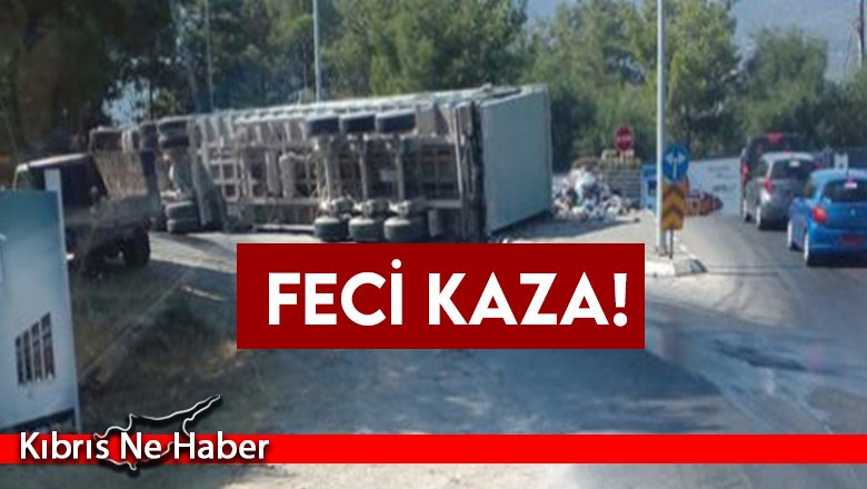 Tır yol içerisine devrildi