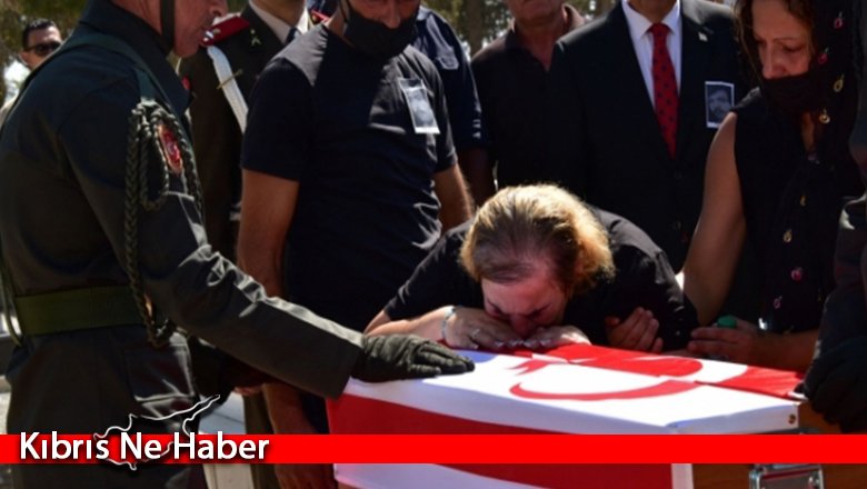 48 yıl sonra naaşı KKTC’ye getirilen Şehit Orhan İsmail gözyaşları arasında toprağa verildi