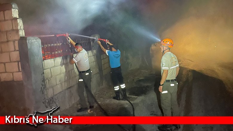Sivil Savunma Teşkilatı Başkanlığı’ndan yangının söndürülmesine destek