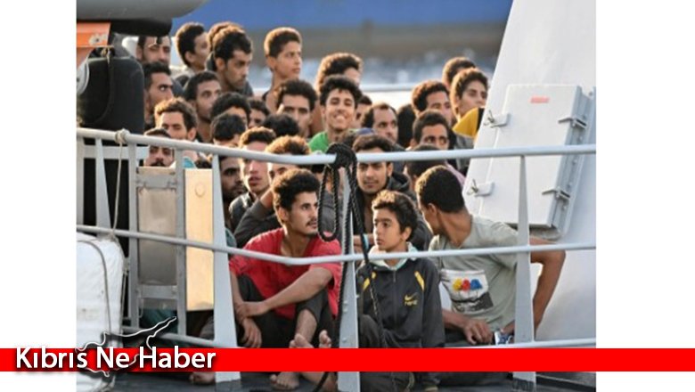 Ailesini kaybeden 4 yaşındaki göçmen tek başına İtalya’ya geçti