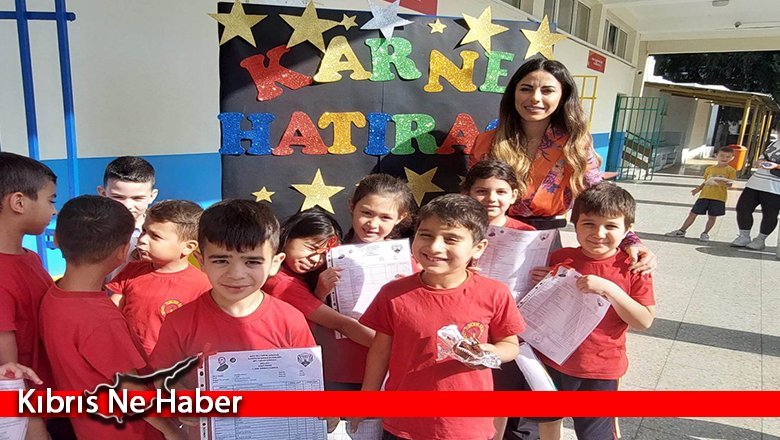 İlkokullarda karneler dağıtıldı, yaz tatili başladı
