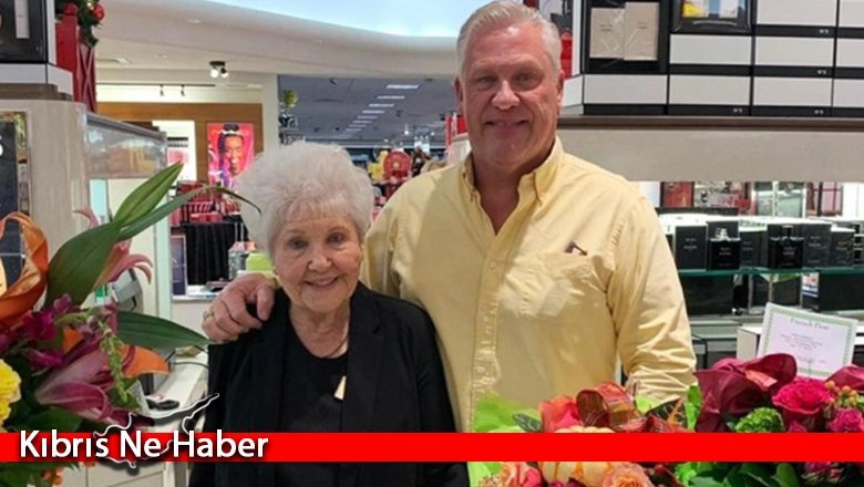 74 yıl boyunca hiç hastalık izni almadan çalışıp emekli oldu