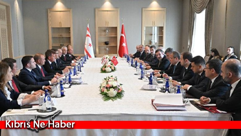 Başbakan Üstel Ankara’da… Heyetleri arasındaki görüşmelere geçildi