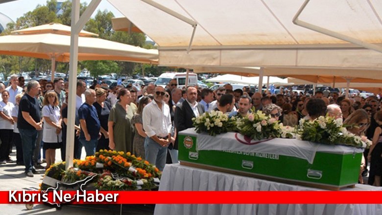 YDÜ Kurucu Rektörü Dr. Suat İrfan Günsel’in annesi Havva Günsel, toprağa  verildi