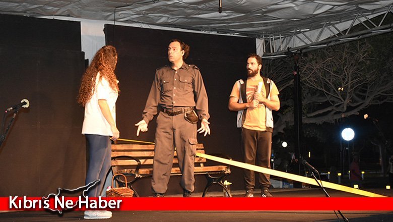 "Parkta Güzel Bir Gün" Girne’de sahnelendi