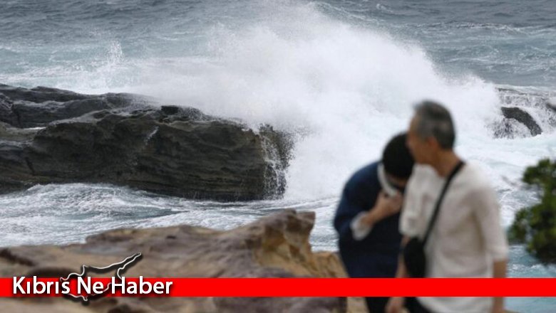Japonya’nın Pasifik kıyılarına yönelik tsunami uyarısı