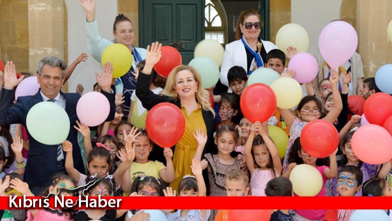 Sibel Tatar: Çocukların yaşamlarını sağlıklı, mutlu, huzur içinde ve güvende geçirmelerini sağlamayı amaçlamalıyız