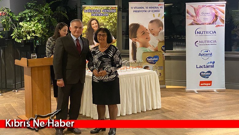 43 pediatri doktoruna plaket verildi