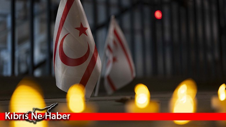 İngiltere'de Kıbrıs Türkleri, “Kanlı Noel” katliamının 60'ıncı yılında kurbanları andı