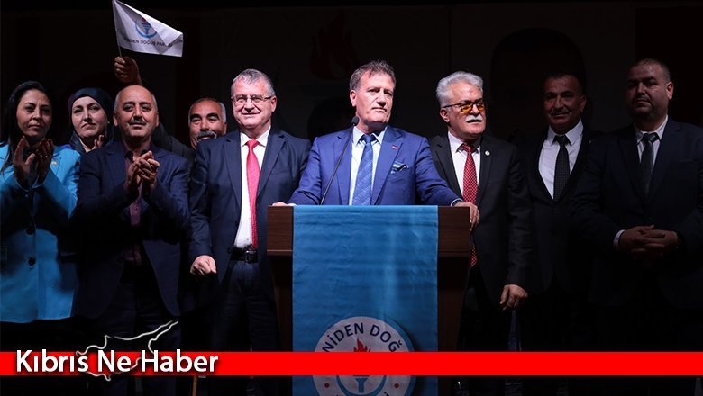 YDP’ye katılım töreni… 270 kişiye rozetleri takıldı