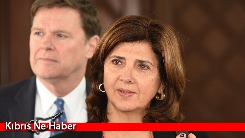 Holguin bugün iki liderin temsilcileriyle görüşecek
