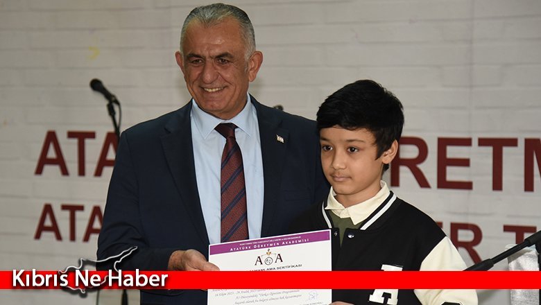 Yabancılara Türkçe Öğretimi Kursu’nu başarıyla tamamlayan öğrencilere sertifikaları verildi