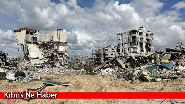 ABD Gazze'ye havadan insani yardım bıraktı