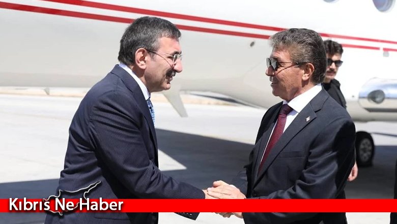 Cevdet Yılmaz temaslarını tamamlayarak adadan ayrıldı