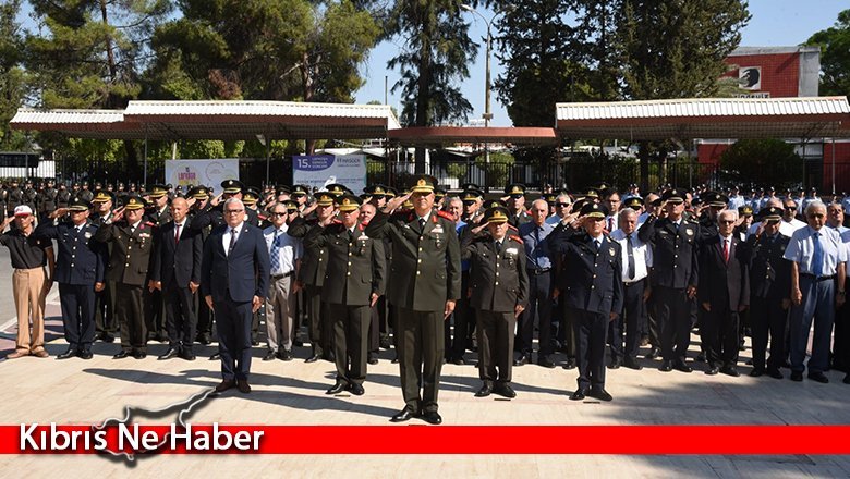 Lefkoşa’da Atatürk Anıtı ve Şehitler Anıtı’nda tören yapıldı