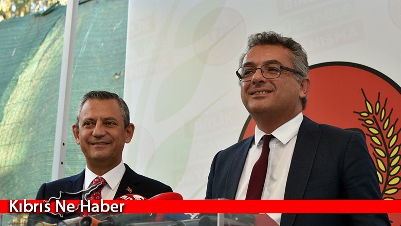 CTP-CHP heyetleri bir araya geldi