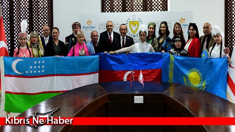 Ataoğlu, “Cumhuriyet Şöleni” kapsamında yurt dışından gelen halk dansları ekiplerini kabul etti