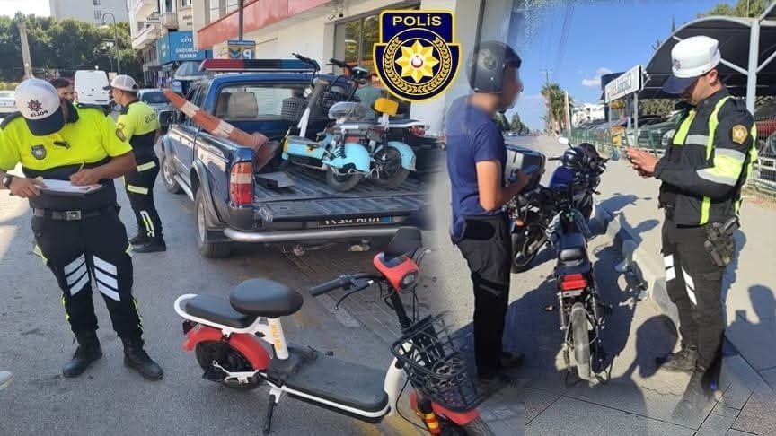 Polisten scooter denetimi