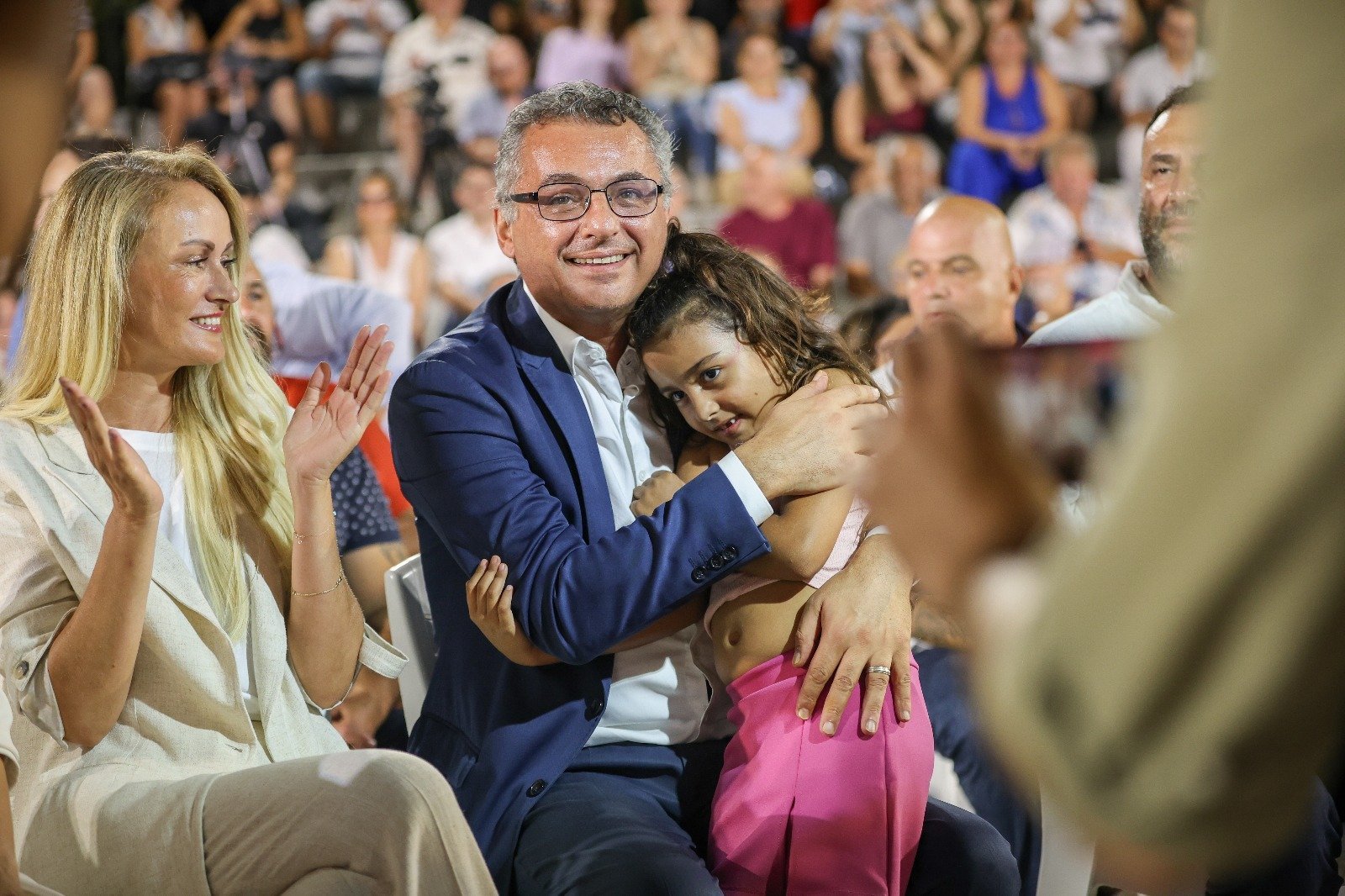 “Bu halk kendiyle yeniden gurur duyacak!”
