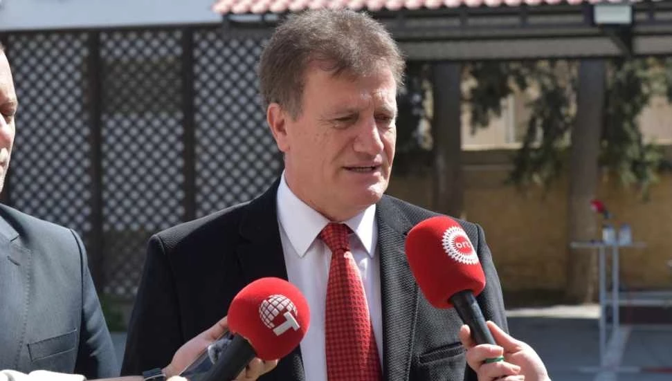 Arıklı'dan fiber projesine karşı çıkılmasına tepki