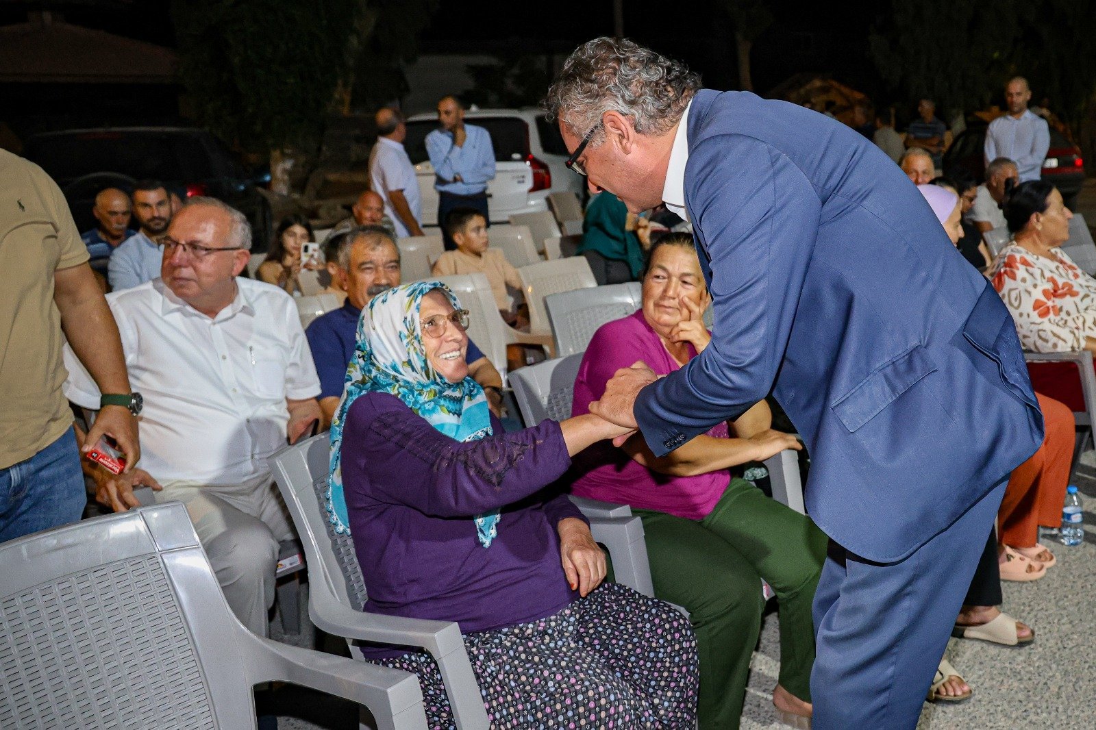 Değişim rüzgarı Dörtyol’da da esti
