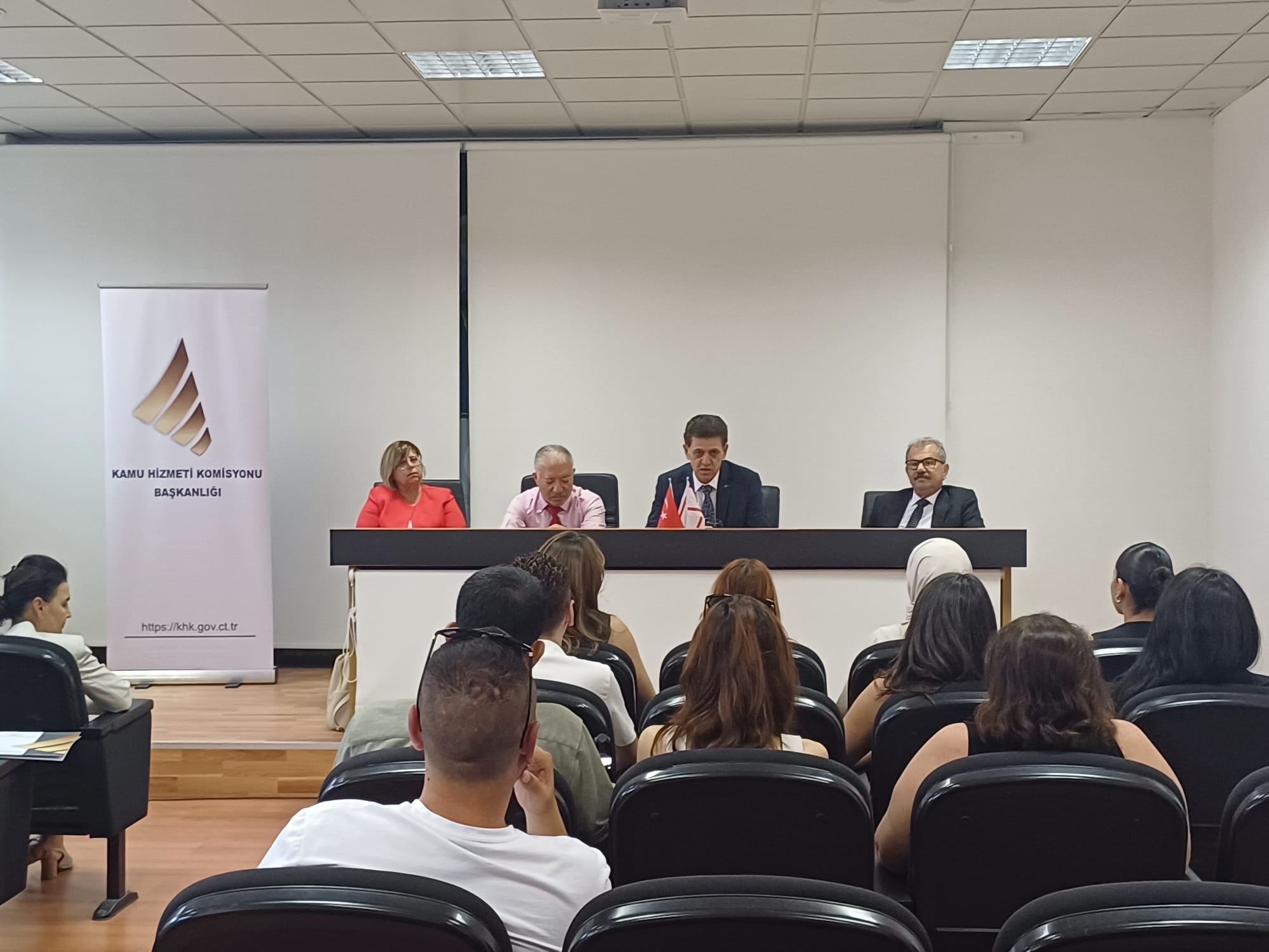 Yeterlik sınavlarında ilk iki dereceyi alanlara “Üstün Başarı Belgesi” verildi