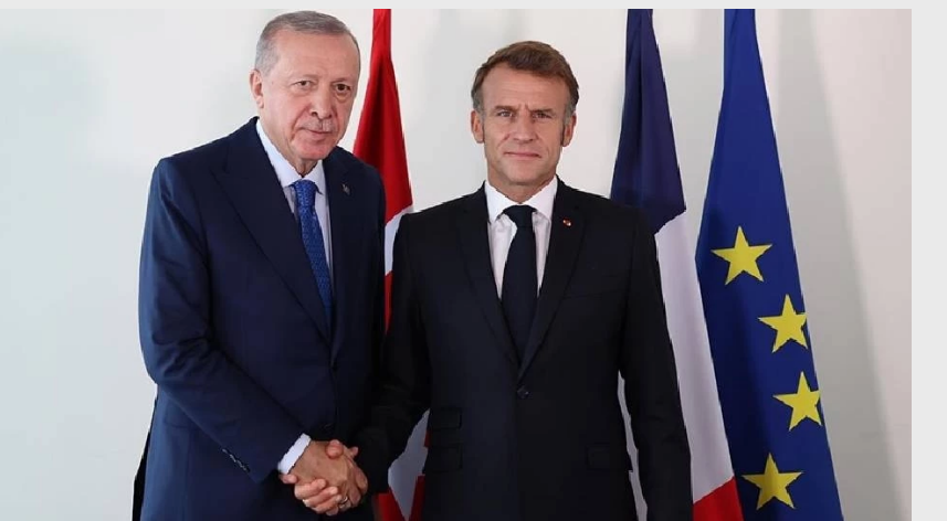 Erdoğan, Fransa Cumhurbaşkanı Macron ile bir araya geldi