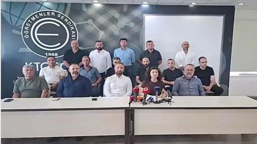 Öğretmen sendikaları: Çocukların menfaati bilimsel eğitim ve laik yaşamdır