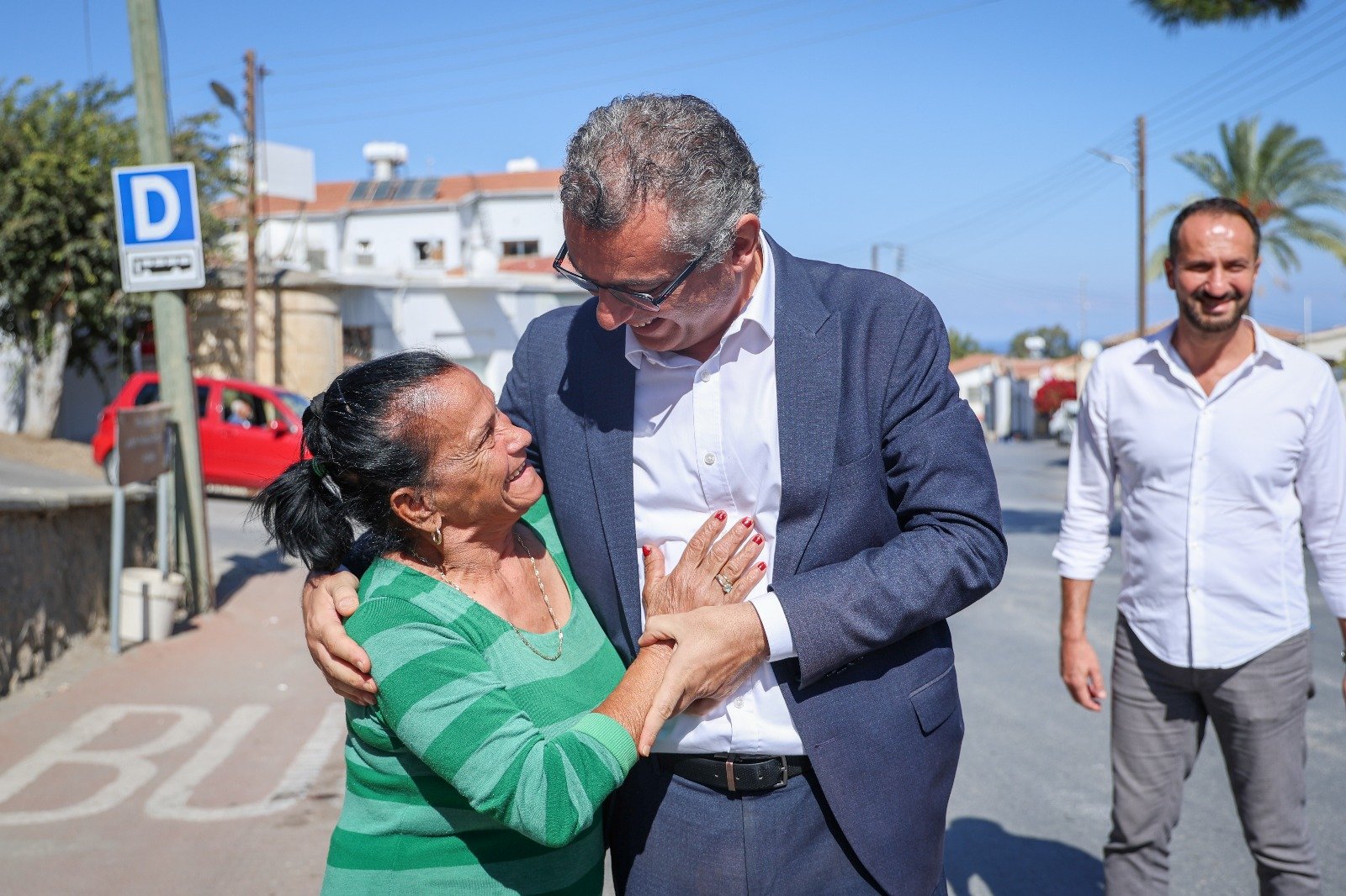 Erhürman'dan Lefke'de esnaf ziyareti