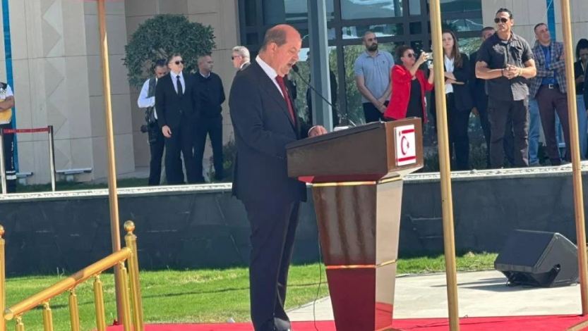 Ersin Tatar: Çok duyguluyum, Tufan Erhürman’ı kutlar, görevinde başarılar dilerim