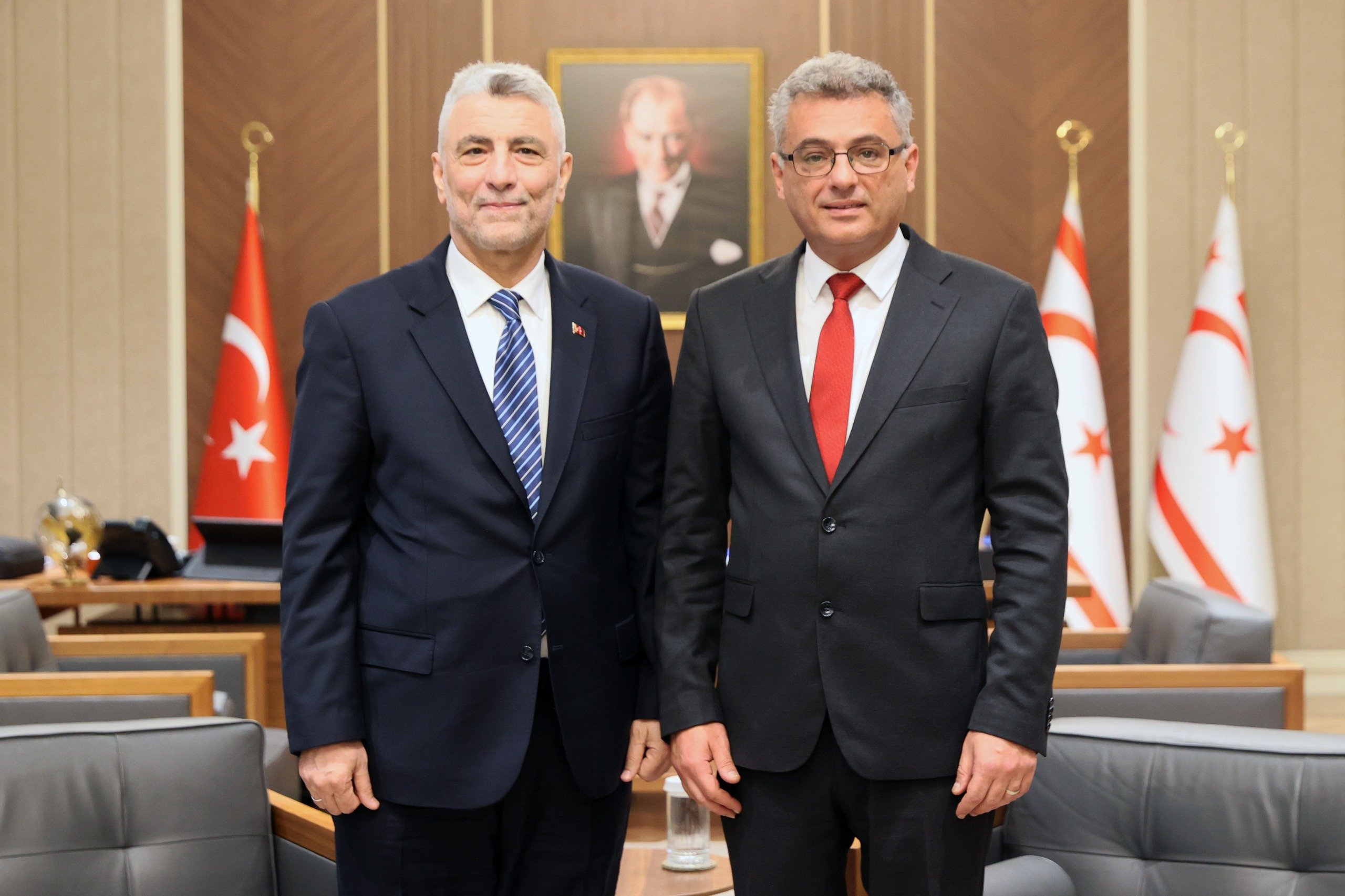 Erhürman, TC Ticaret Bakanı Ömer Bolat’ı kabul etti