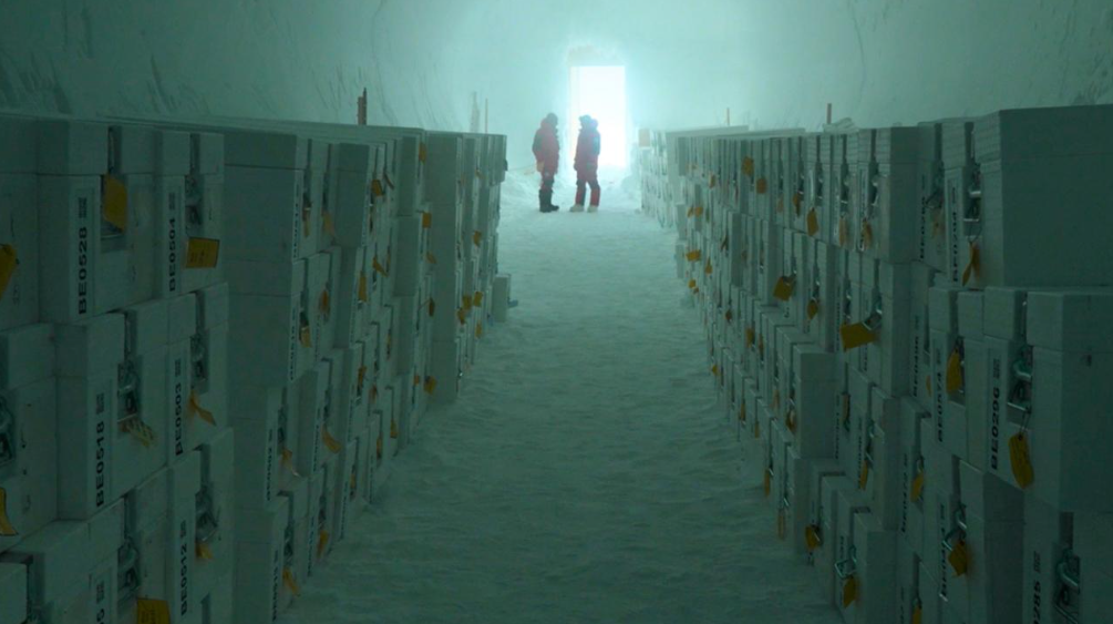 Antarktika'da dünyanın ilk buzul sığınağı açıldı