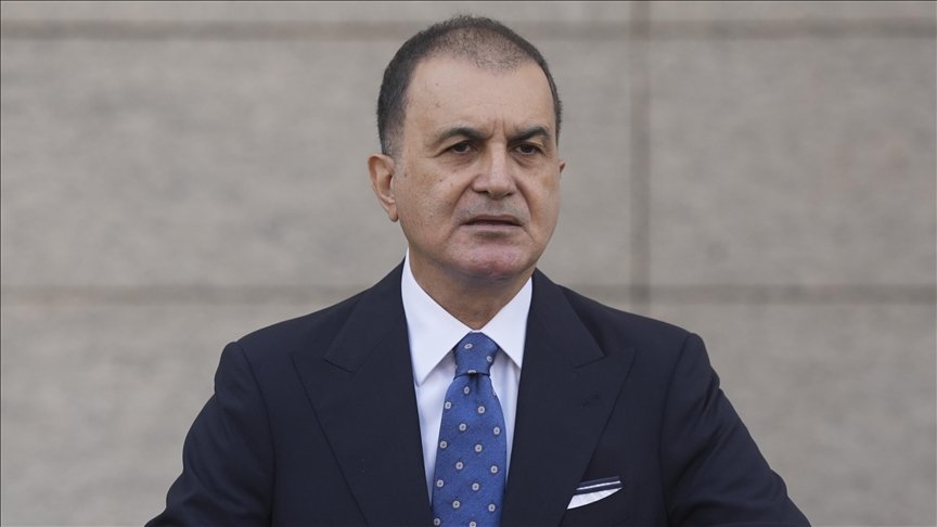 Çelik: Bayrağımıza yapılan saldırının bedeli ödenir