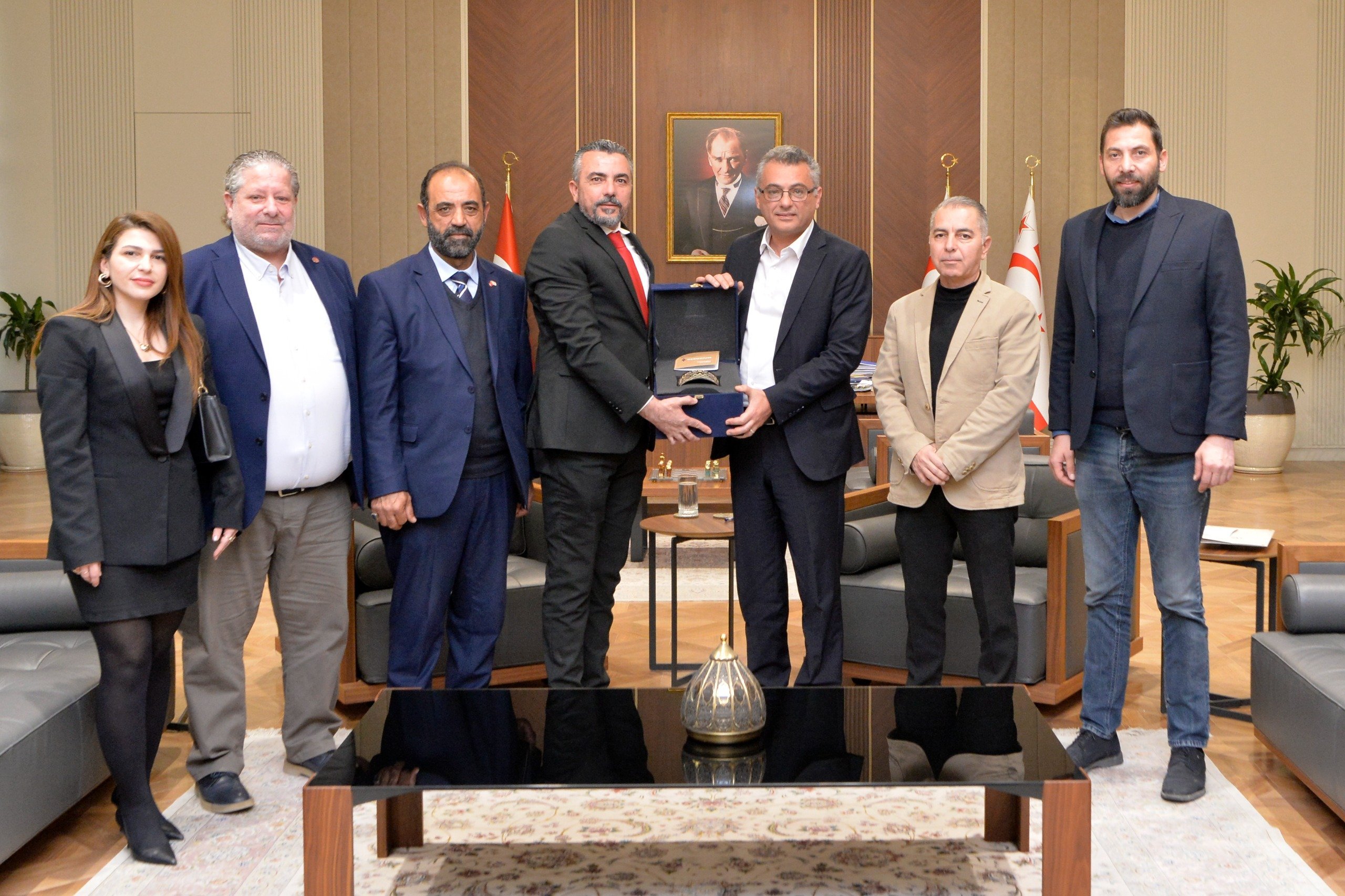 Erhürman, Hür-İş Heyetini Kabul Etti