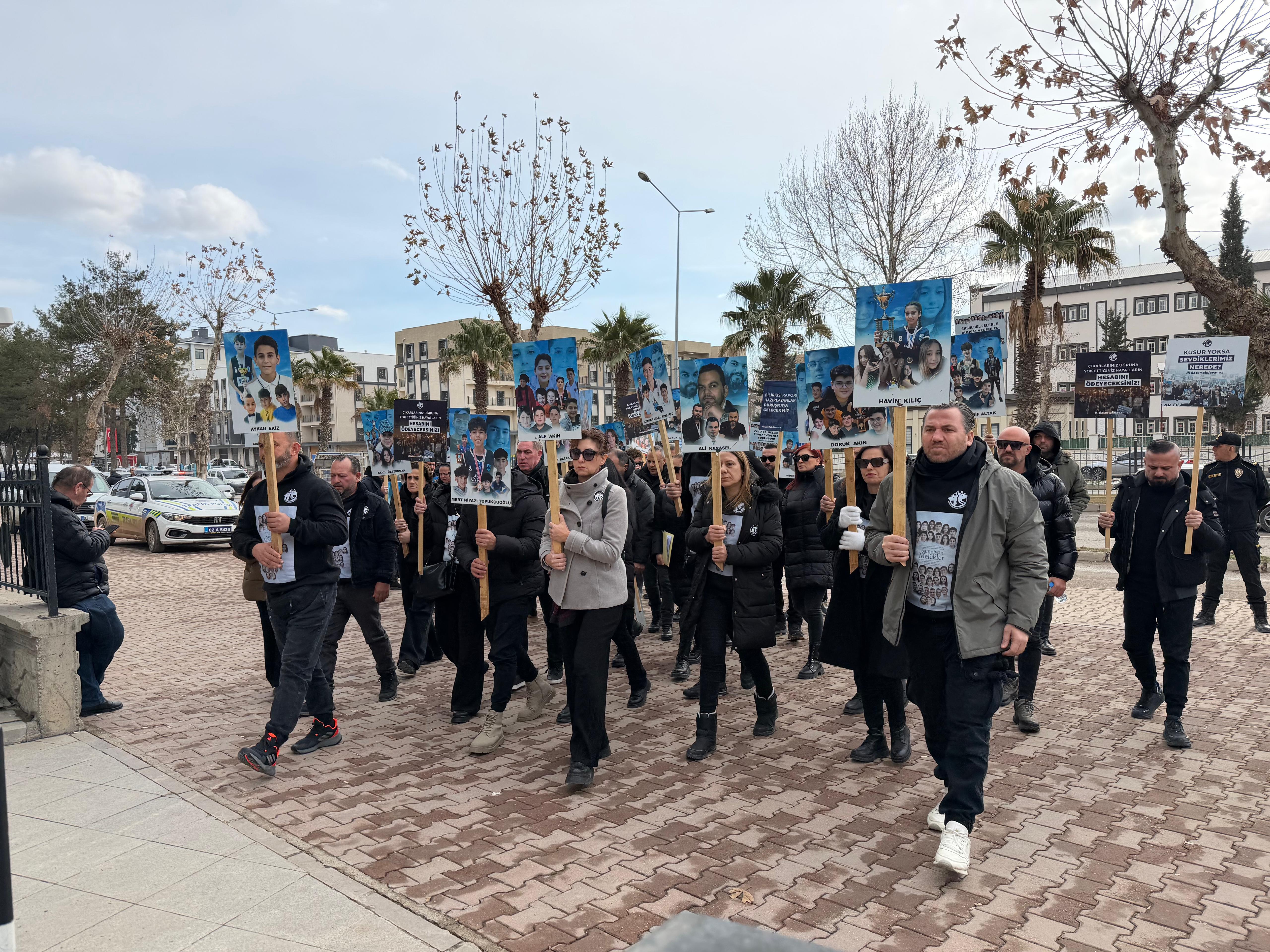 32 gençlik örgütünden İsias davası kararına tepki