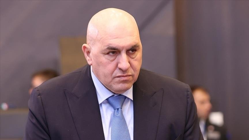 İtalya Savunma Bakanı mahsur kaldığı Dubai'den çıkarıldı