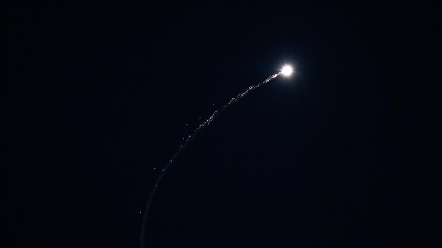 İsrail, Lübnan'ın başkenti Beyrut'a hava saldırısı düzenledi