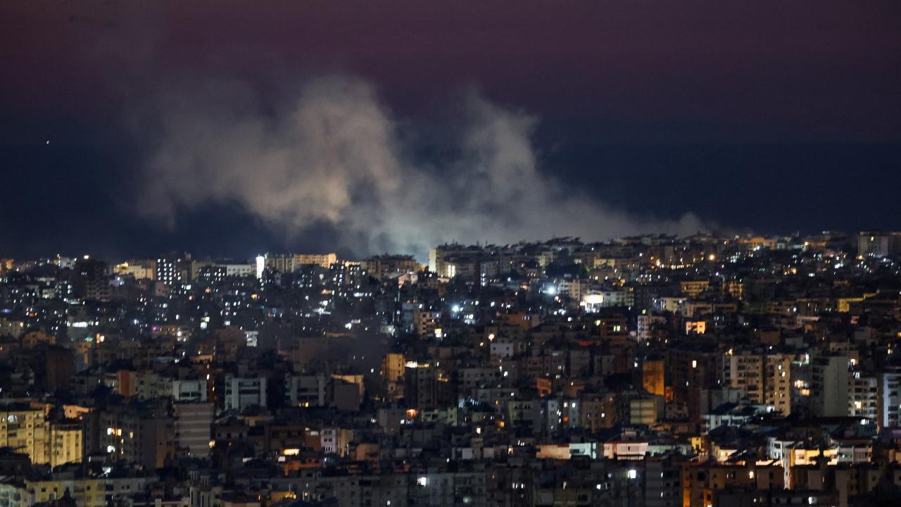 İsrail ordusu, 2 Mart'tan beri Beyrut'a 26 dalga hava saldırısı düzenledi